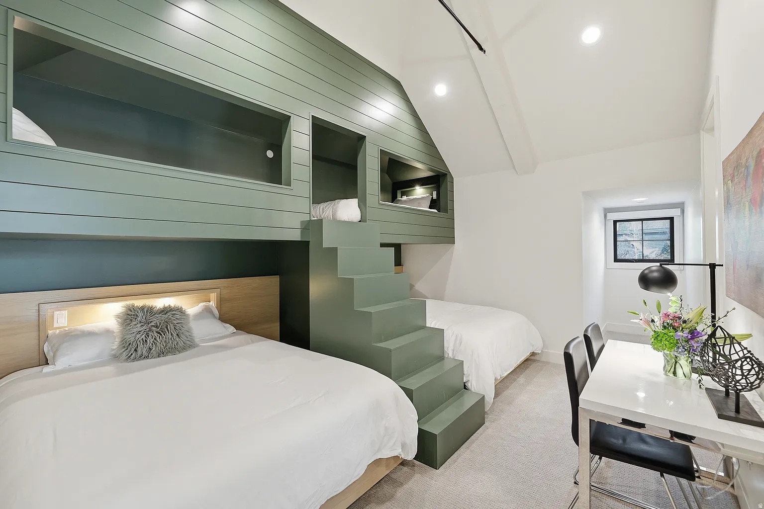 The Nest Bunkroom — photo 1