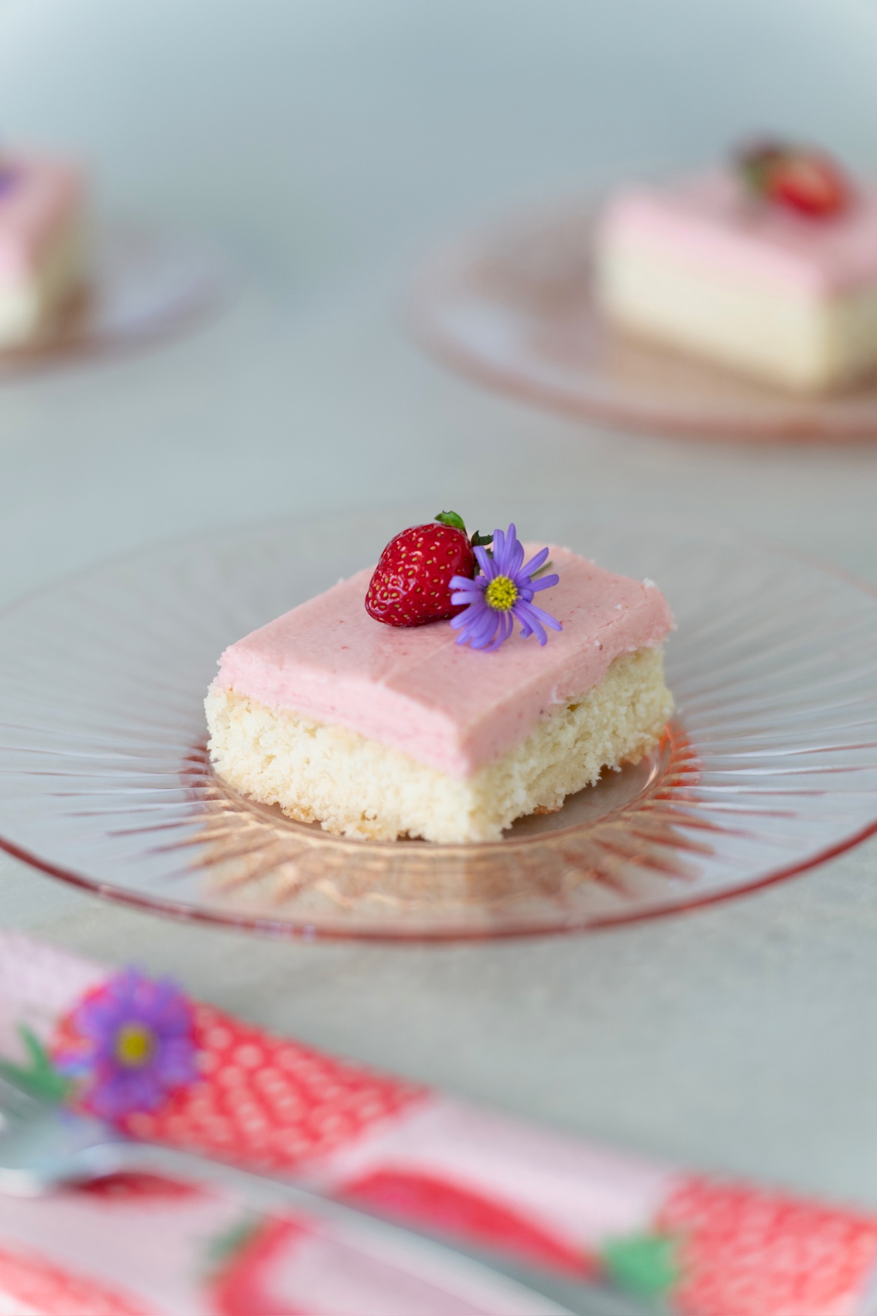Sour Cream Vanilla Cake w/ Fresh Strawberry Frosting